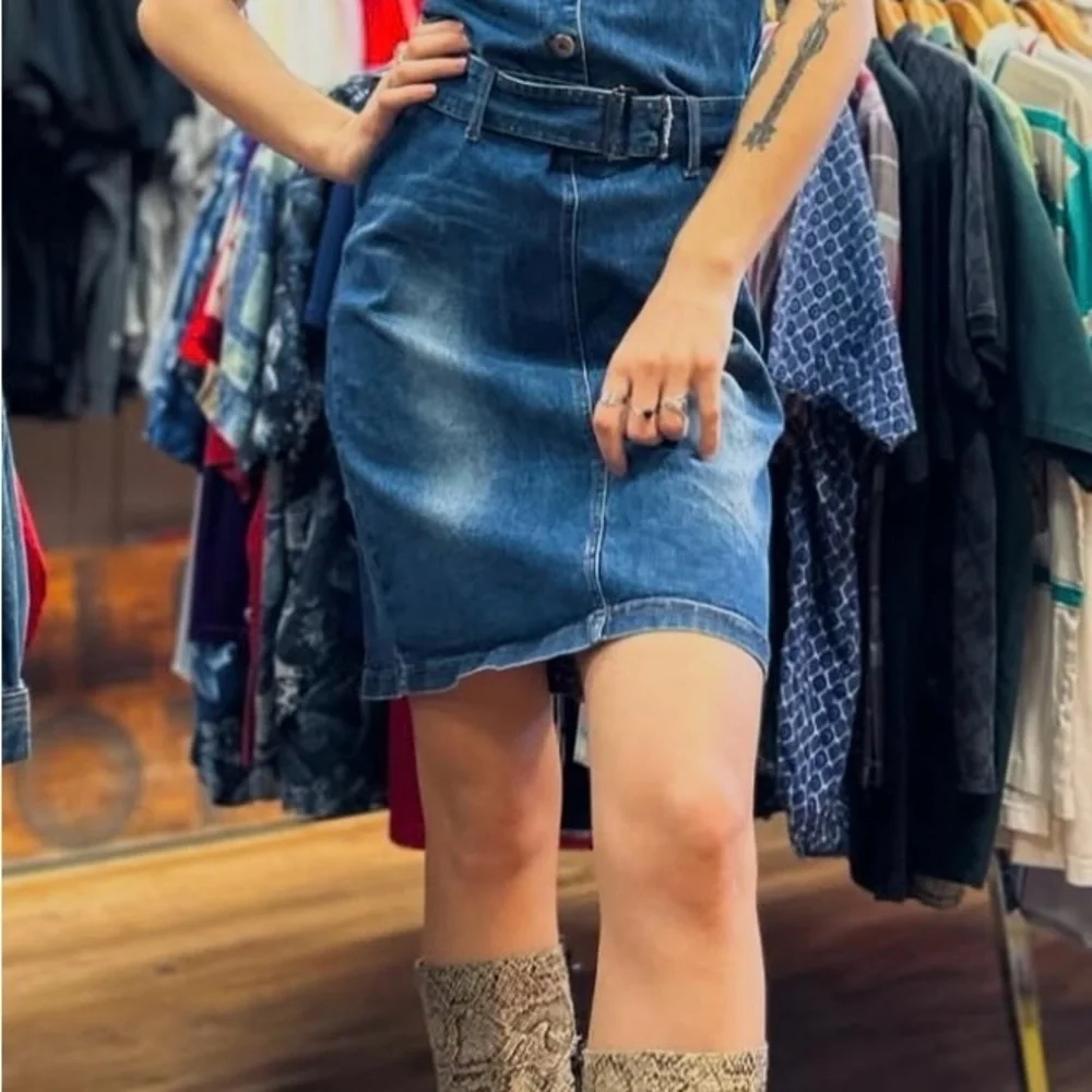 Hot Kiss stretchy denim dress with front buttons 2000’s Style - Picture 12 of 13